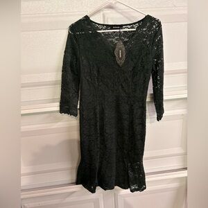 Annabelle green Lace Dress